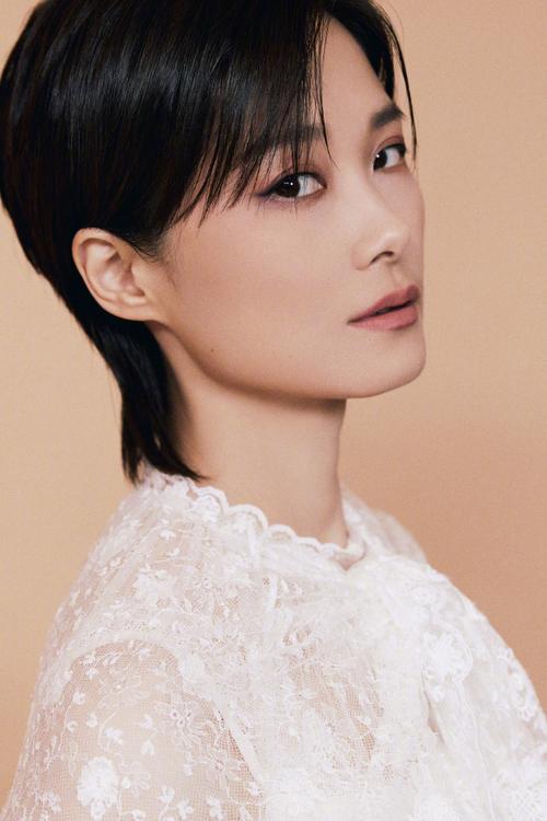 李宇春发型叫什么