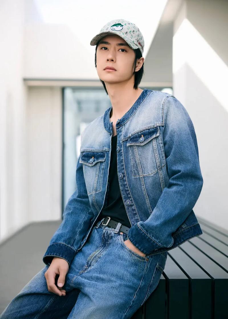 牛仔外套配什么帽子