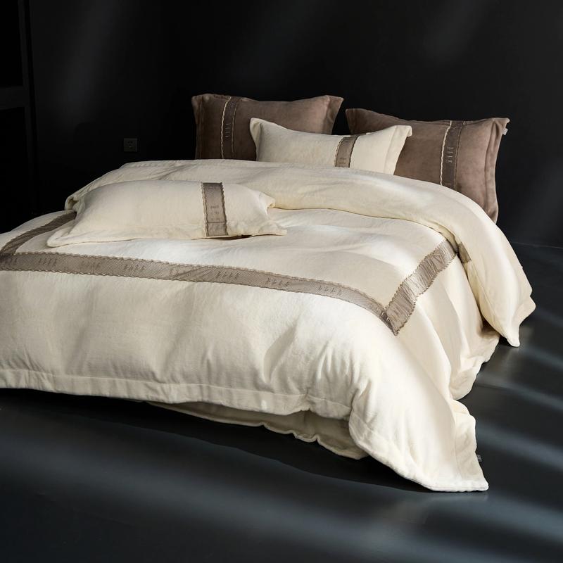 最新情侣床上用品