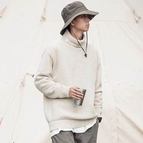 男生穿米色的毛衣怎么搭配图片欣赏