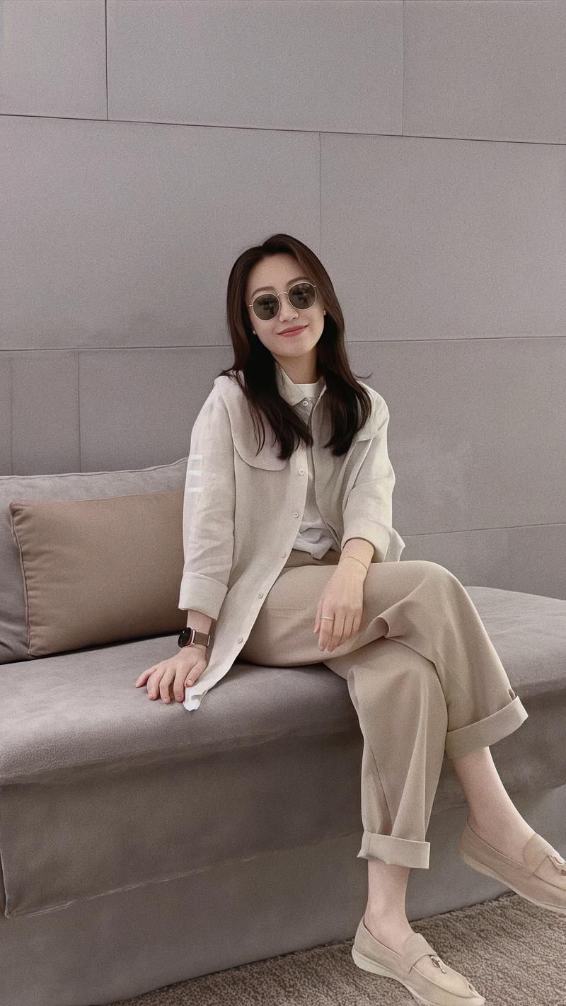 t穿衬衫怎么搭配什么裤子图片