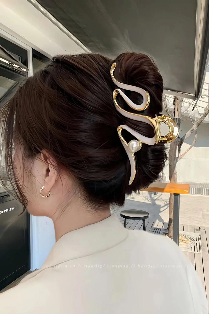 最新款珍珠头饰