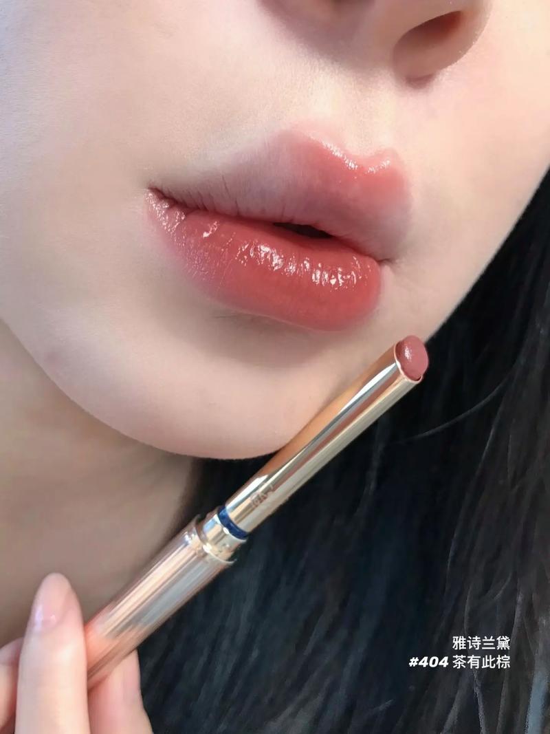 雅诗兰黛最新唇釉