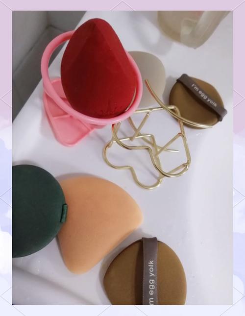 美妆蛋用什么洗