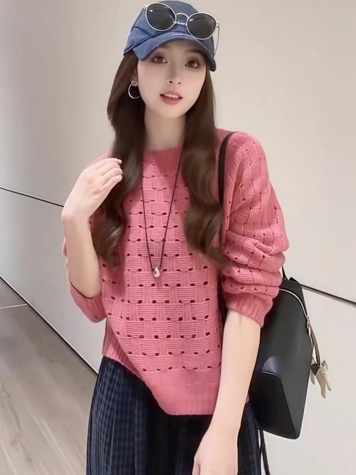 粉色中长款针织衫怎么搭配图片