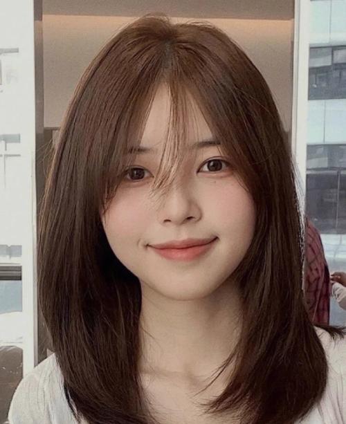 胖女人适合什么发型