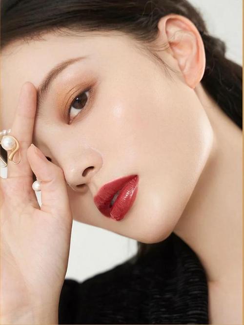 眼影和口红怎么搭配图片大全