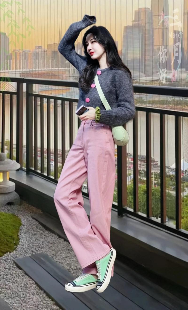 春天怎么搭配针织套装