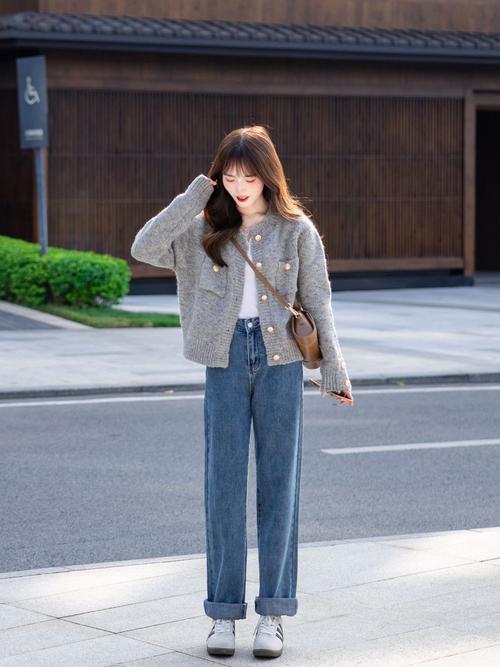 毛衣的外套怎么搭配衣服好看图片大全