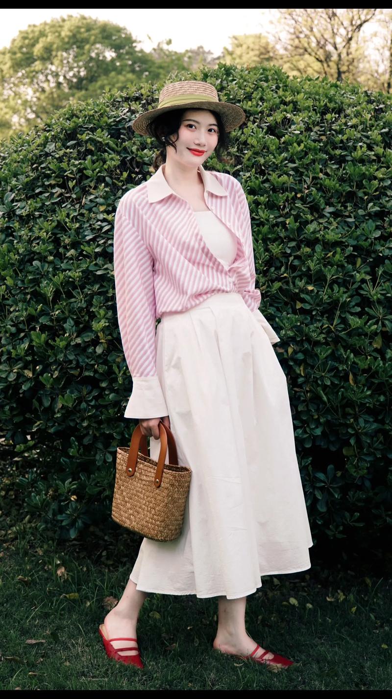 长款白色半身怎么搭配鞋子