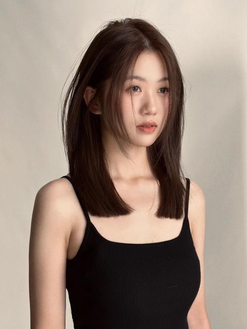 脸型长适合什么刘海