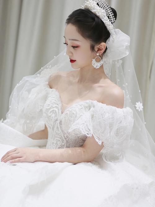 最新影楼新娘造型