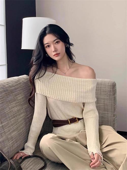 套针织衫毛衣怎么搭配图片