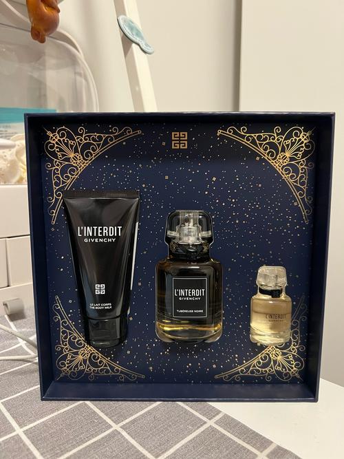 纪梵希最新产品