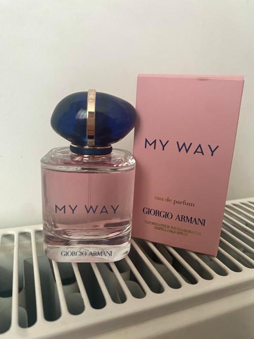 阿玛尼最新欢香水