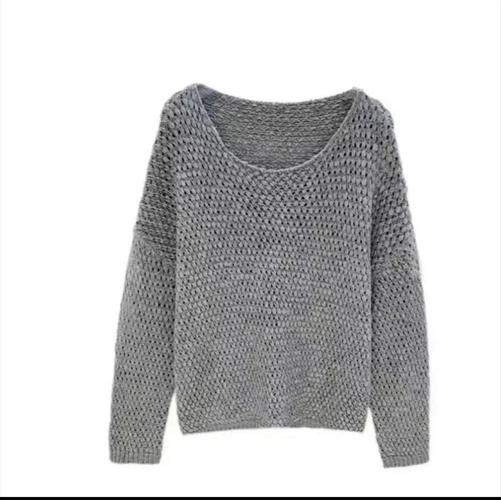 灰色镂空针织衫怎么搭配