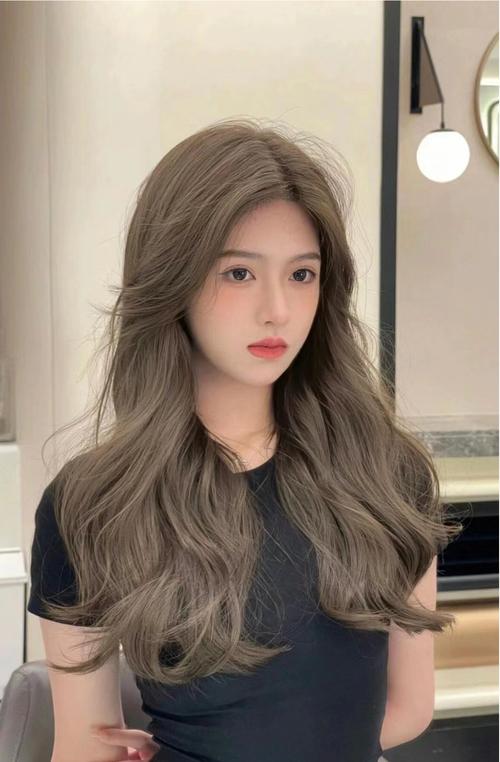 头发颜色怎么搭配好看图片大全