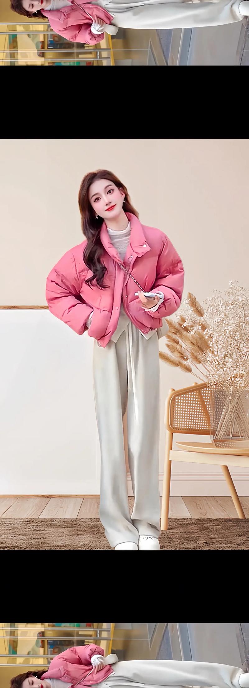 粉红棉衣里面怎么搭配