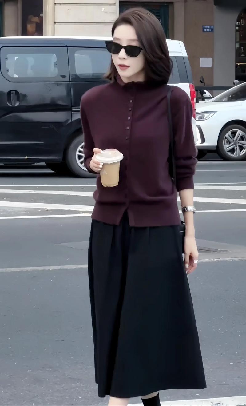 针织裙半身裙怎么搭配