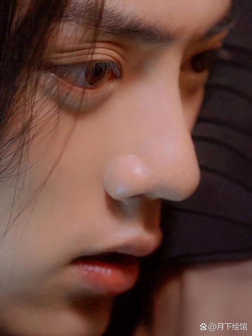 为什么有三眼皮