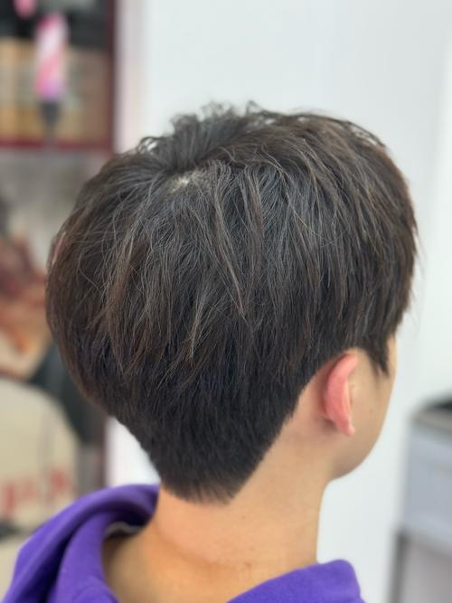 头发打薄什么意思