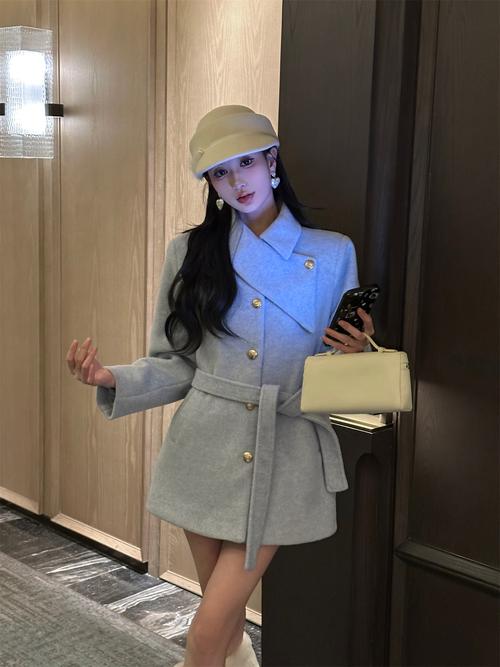 收腰毛呢怎么搭配图片
