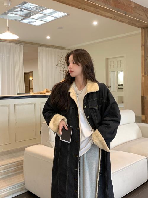 牛仔外套怎么搭配冬天