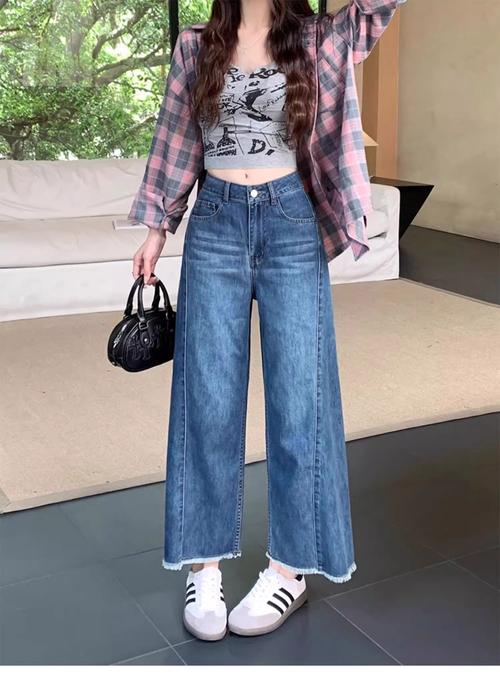 九分牛仔裤怎么搭配好看