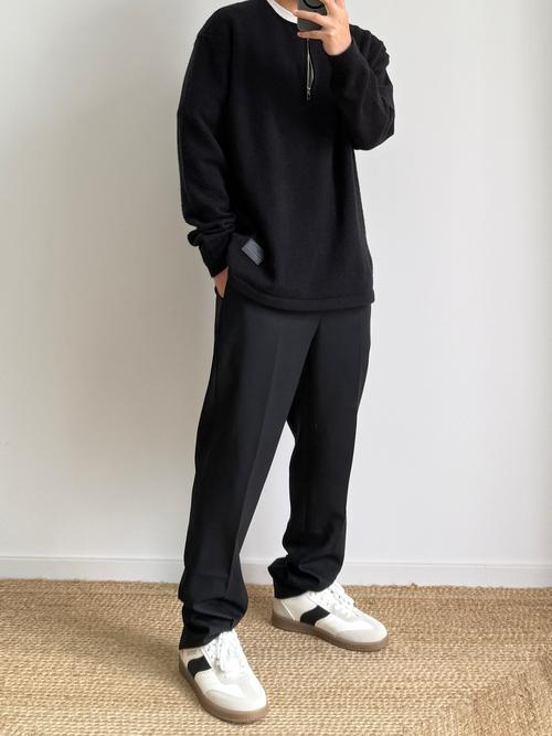 黑色的鞋子配什么裤子