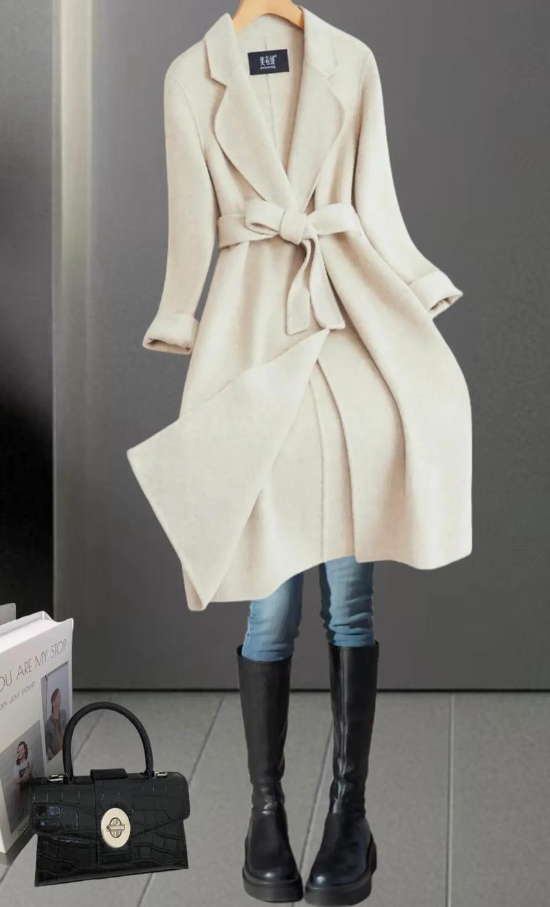 灰色呢大衣怎么搭配围巾好看吗