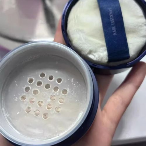 雪肌精最新蜜粉