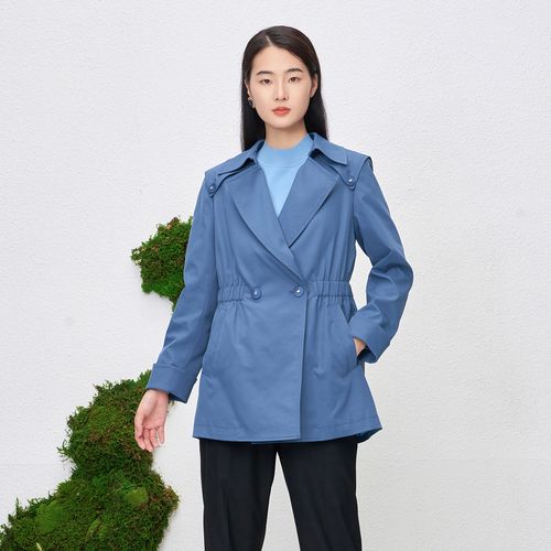 大领子蓝色风衣怎么搭配图片大全