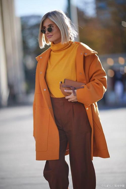 冬天橘色大衣怎么搭配