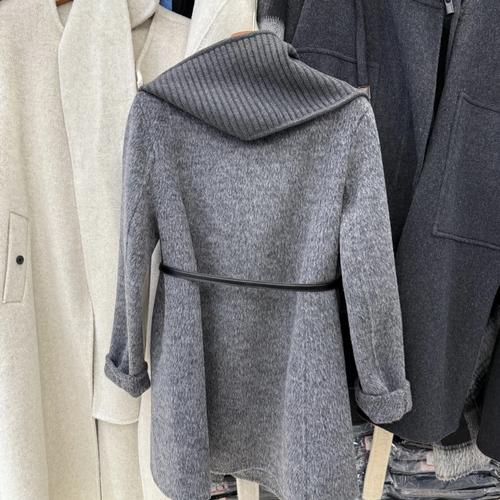 羊绒大衣配什么围巾