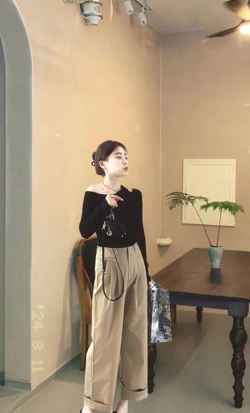 长袖中款上衣怎么搭配什么裤子图片