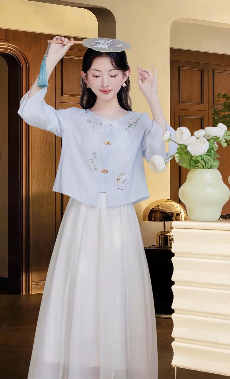 长纱衫裙怎么搭配图片