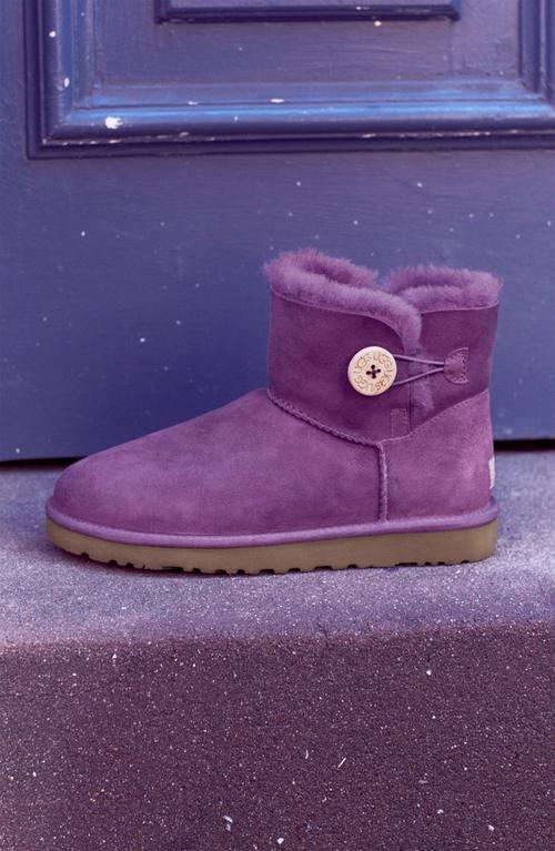 ugg紫色豆豆鞋怎么搭配什么裤子