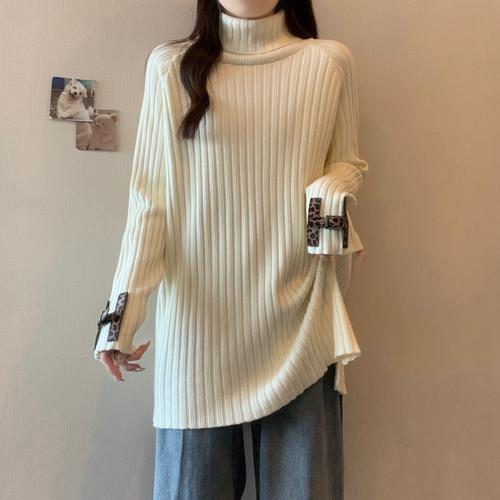 中款打底毛衣怎么搭配什么裤子好看