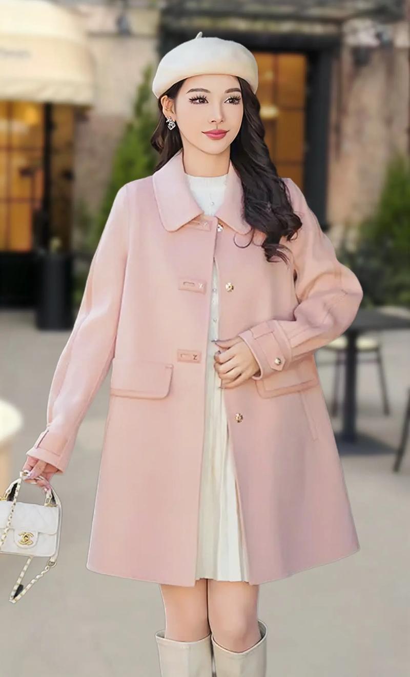 中款a字外套怎么搭配