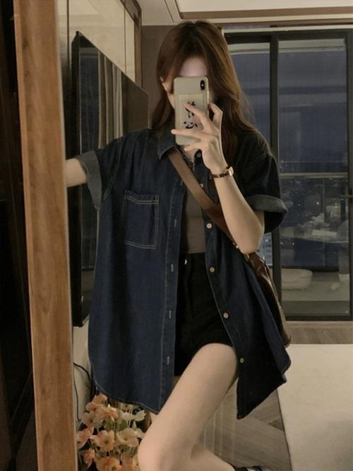 中长短袖上衣怎么搭配什么外套好看