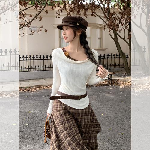 针织长袖体恤怎么搭配