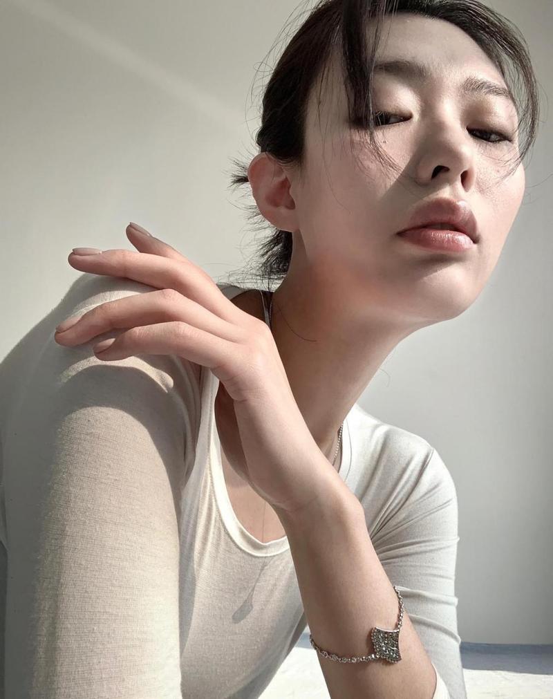 厚嘴唇适合什么发型