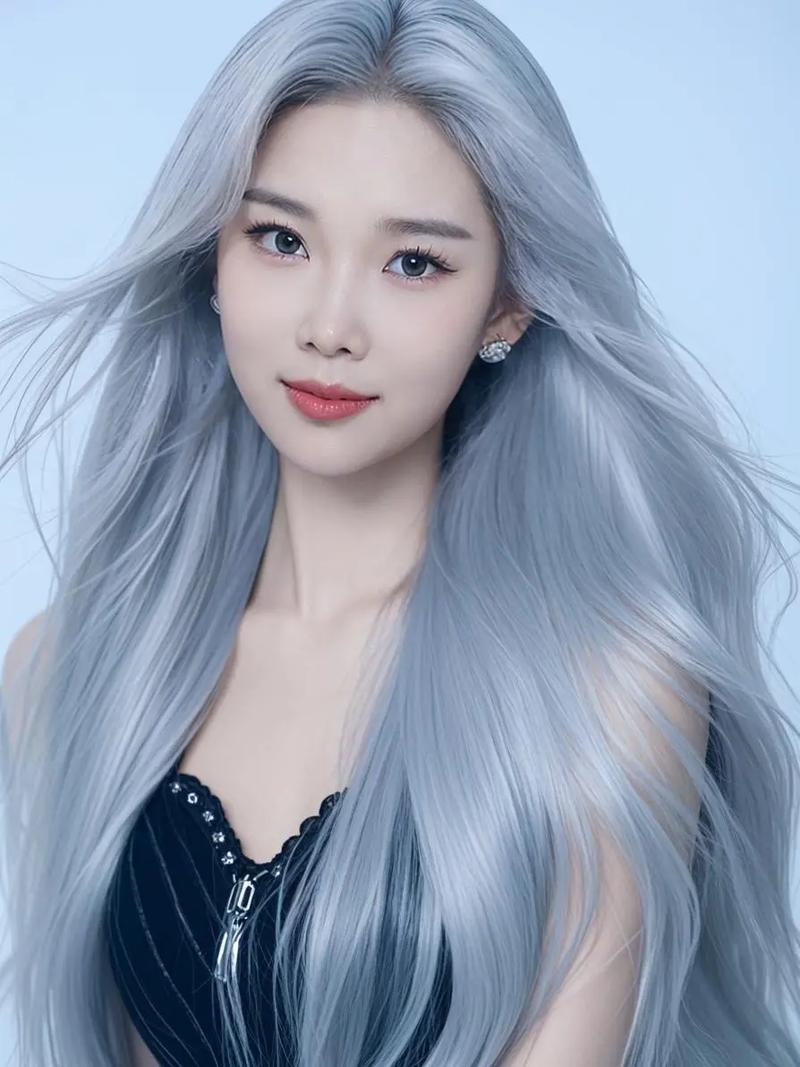 染银色头发怎么搭配衣服好看图片欣赏