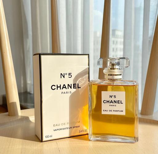 香奈儿最新款香水五号