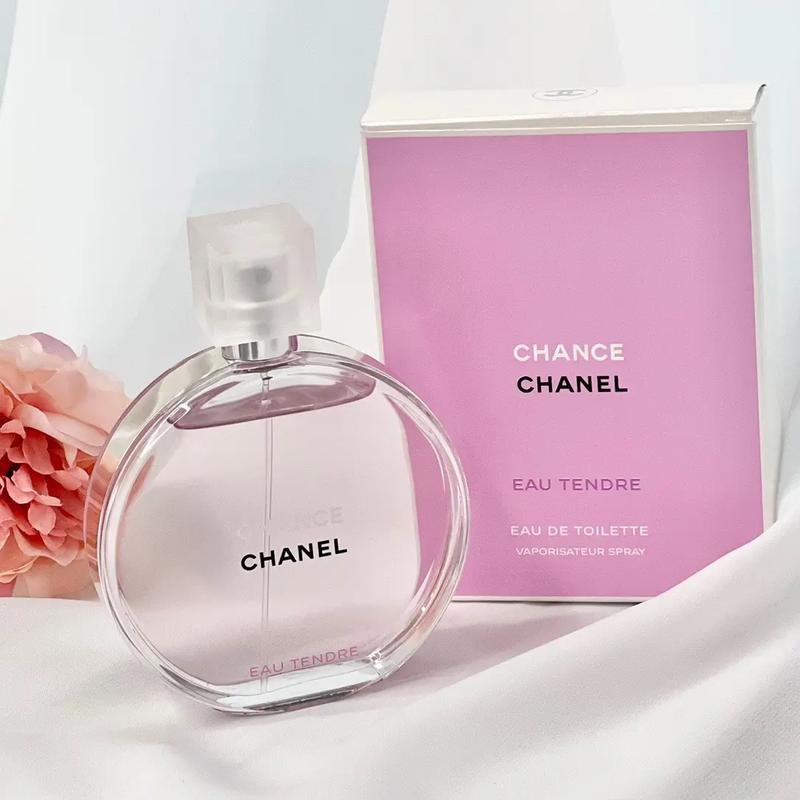 最新款香奈儿香水图片