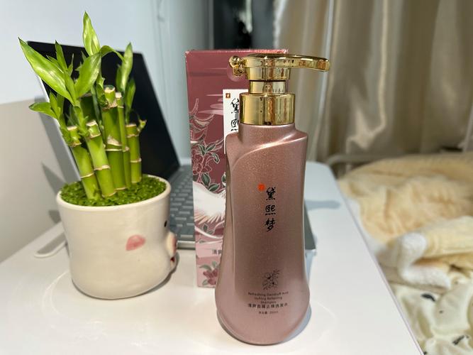 头痒用什么洗发水好