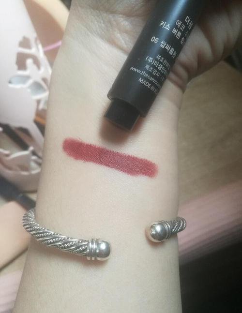 得鲜口红最新版真假