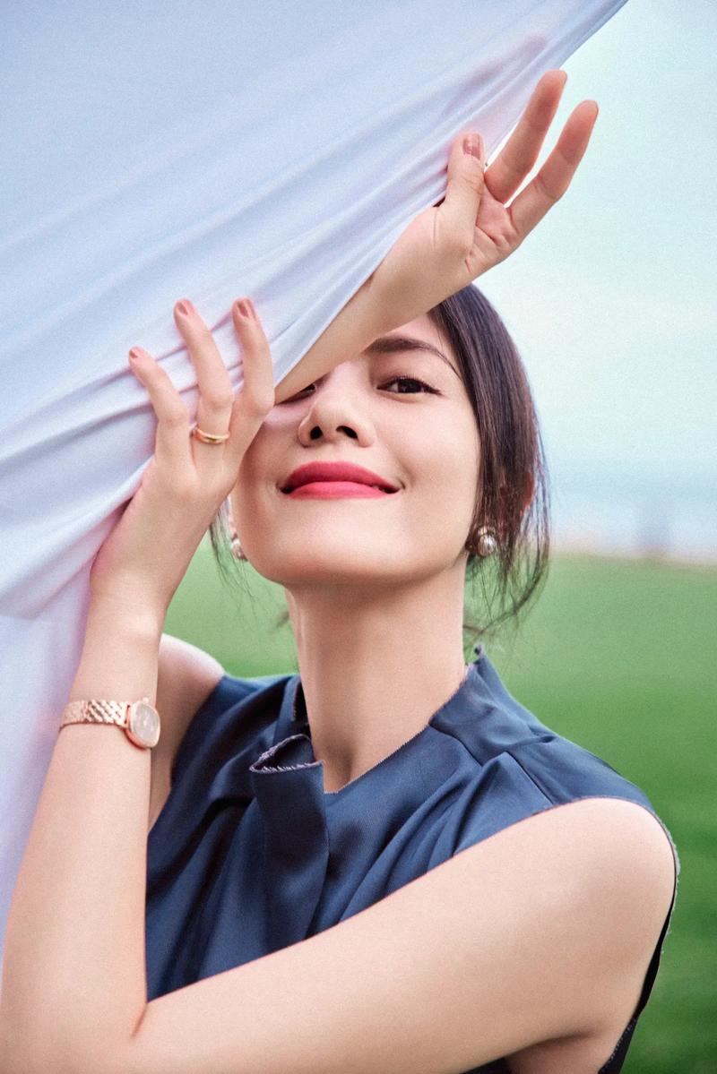 高圆圆最新广告护肤品