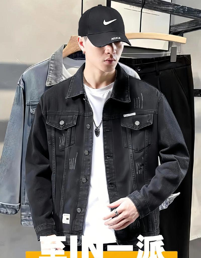 男款短牛仔衣怎么搭配