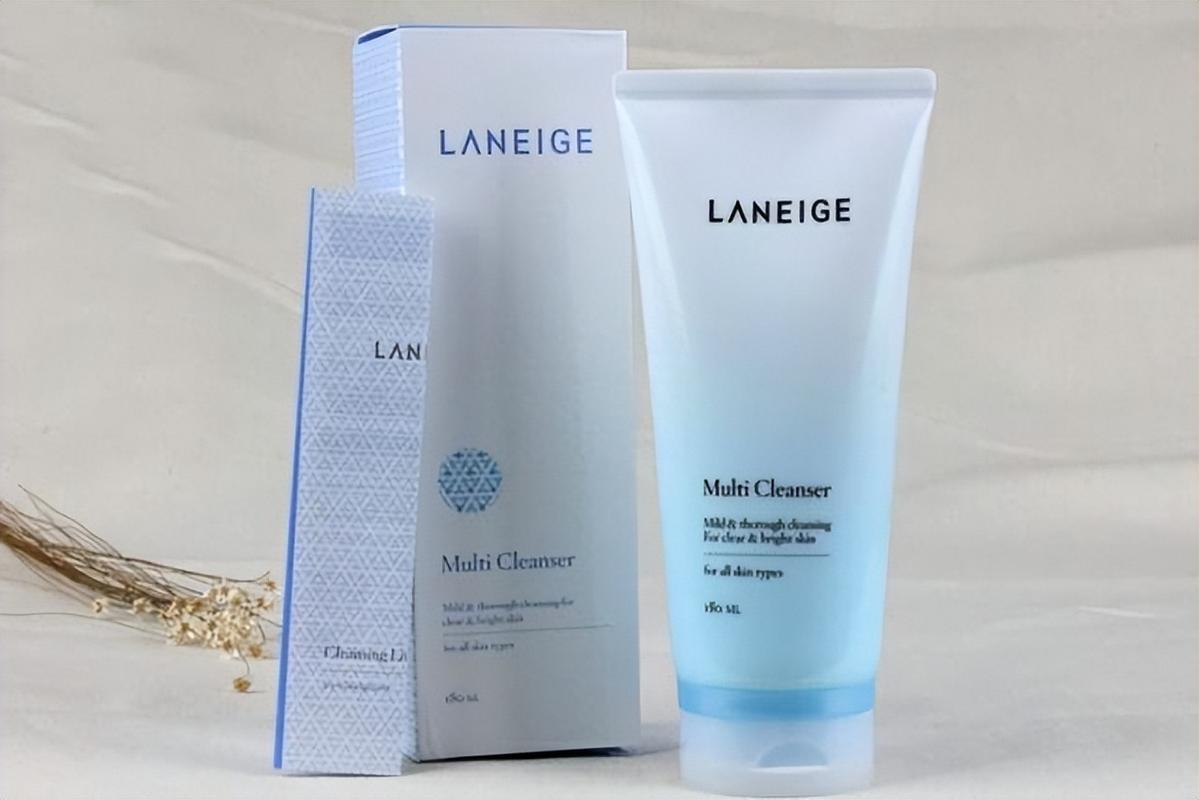 兰芝洗面奶最新包装